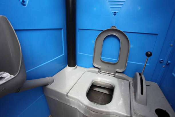 Best Portable toilet rental cost  in Iron Mountain, MI
